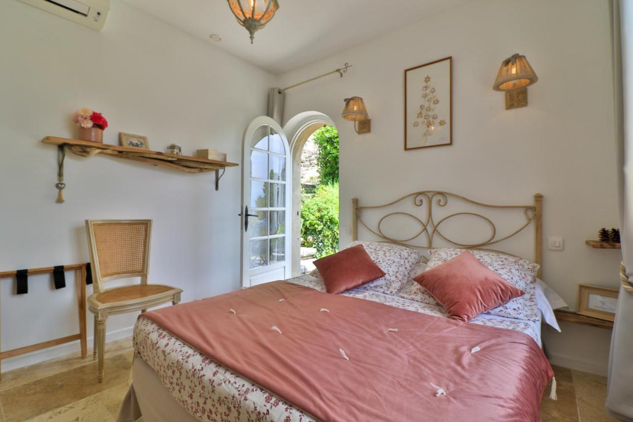 Bed and Breakfast Le Mazet De Tourrettes Exterior foto