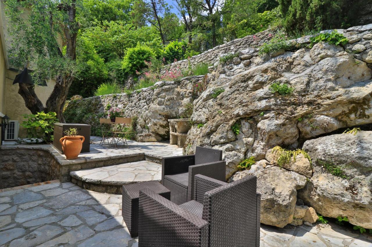 Bed and Breakfast Le Mazet De Tourrettes Exterior foto