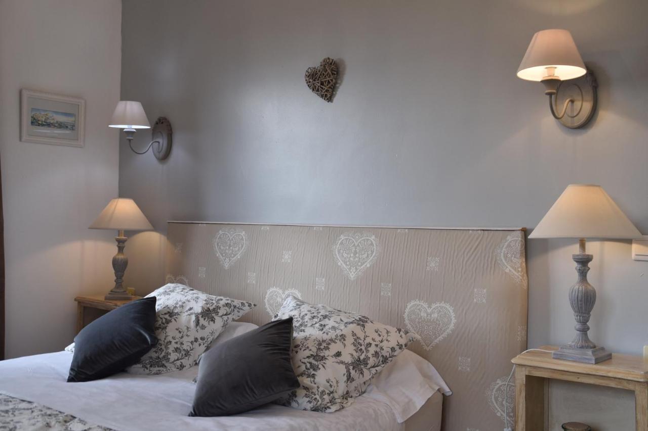 Bed and Breakfast Le Mazet De Tourrettes Exterior foto